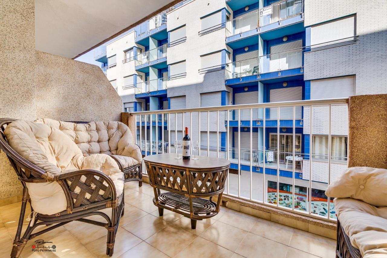 Mar Baltico Holiday Apartment Torrevieja Eksteriør bilde